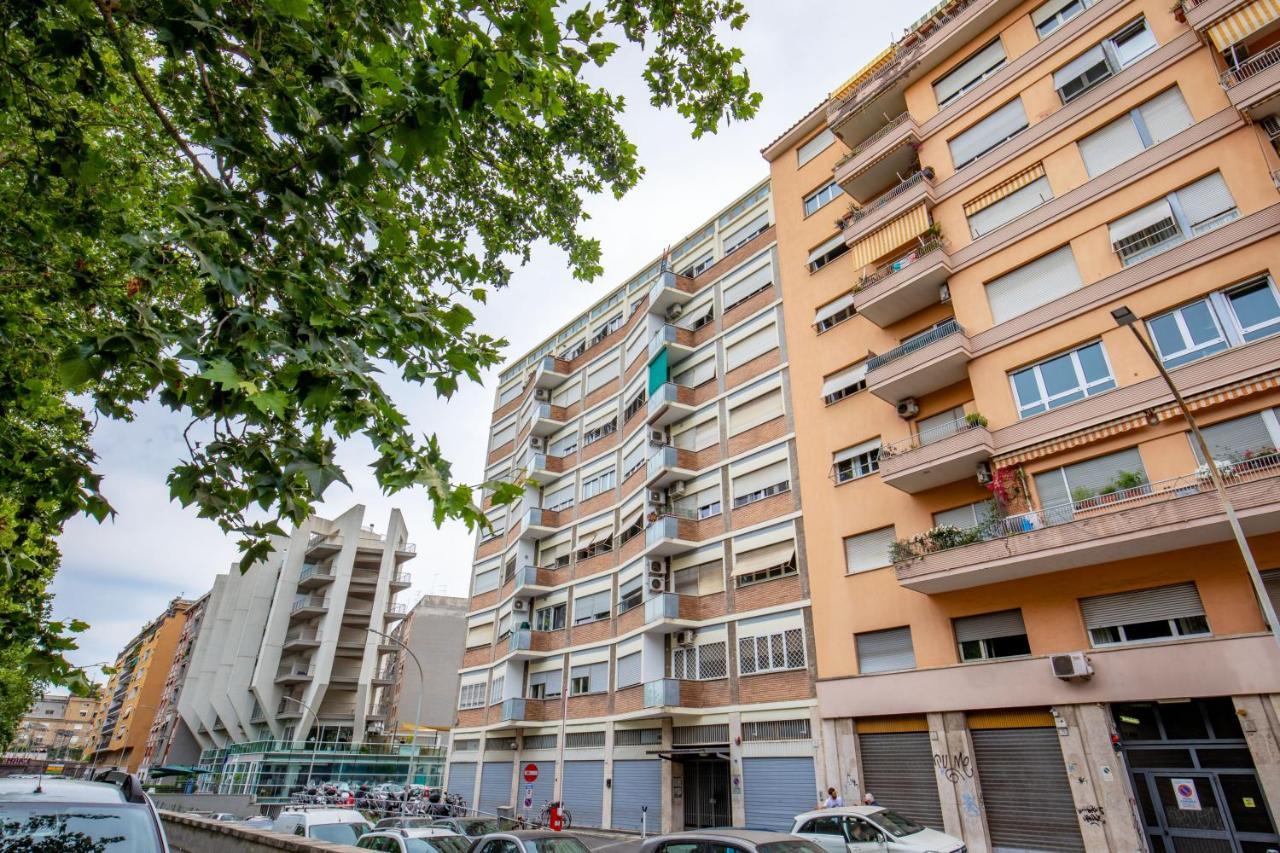 Lungotevere D.a. Rom